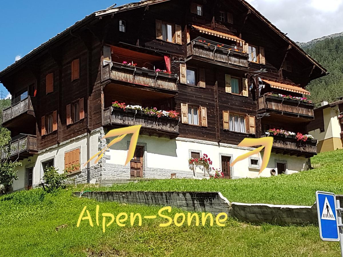 Alpen-Sonne Apartamento Sankt Niklaus Exterior foto